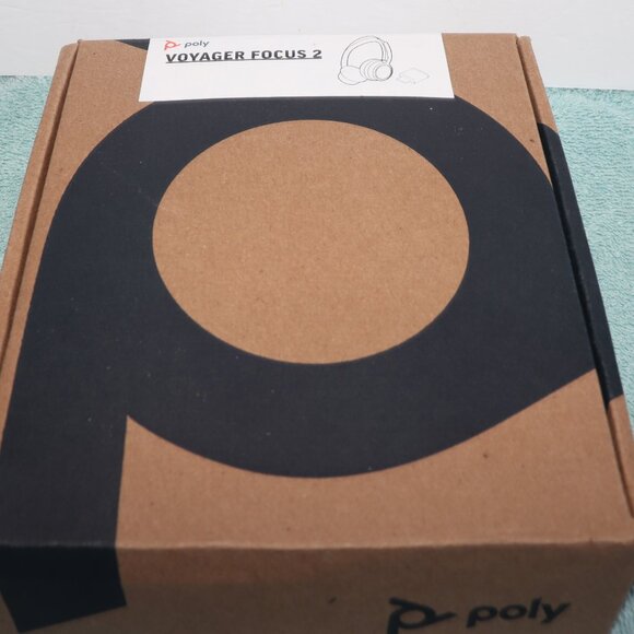 Poly Plantronics Voyager Focus 2 UCBluetooth Headset